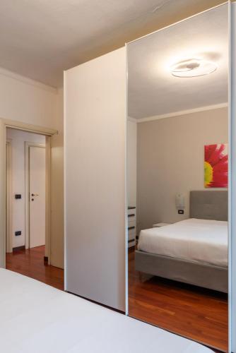 Modern 2-bed Apt Workspace - AC - Largo Dominioni - Casa Matildi