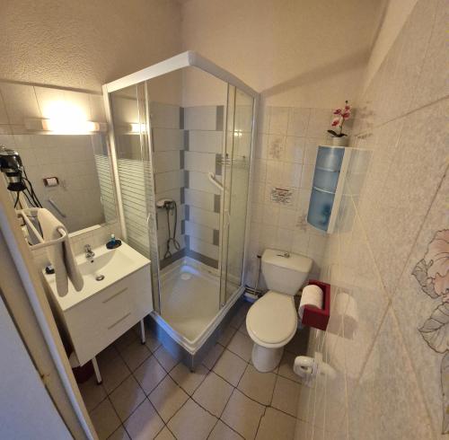 Le sélect tesisinde bir banyo