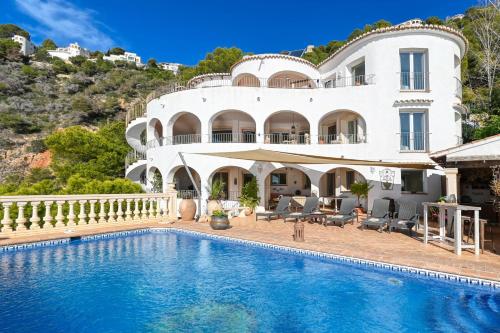 Paraiso al Mar by Aguilarent