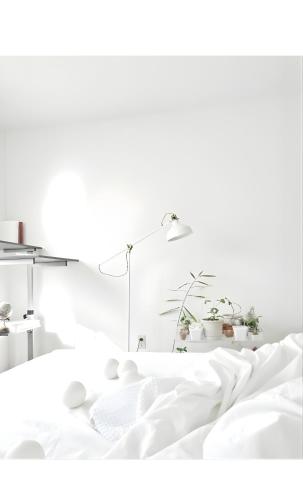 a white bedroom with a bed and a lamp at VILLA MARELUNA - near the beach , family residence pet friendly ! in Capo Vaticano