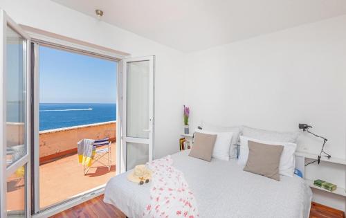 Private beach Vila Jana