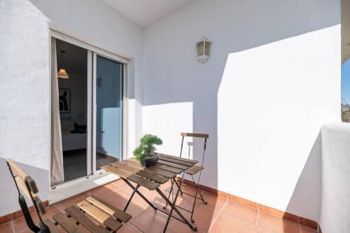 Valle Romano Terrace with Golf and Mediterranean View photo 16