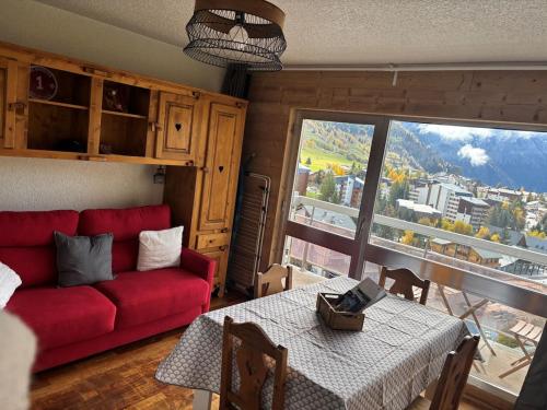 Appartement 30 m2, Résidence le Diamant au centre de la station, à coté des commerces, restaurants et remontées mécaniques -MENAGE COMPRIS