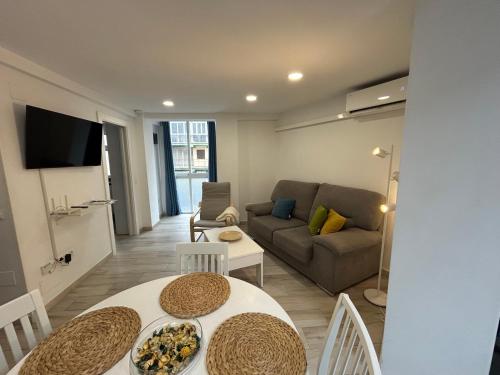 Adoorable Malaga Center