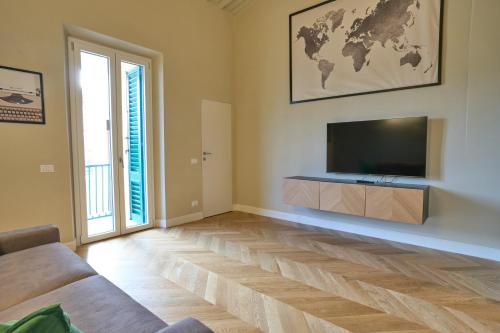 Modern Penthouse with Terrace San Frediano
