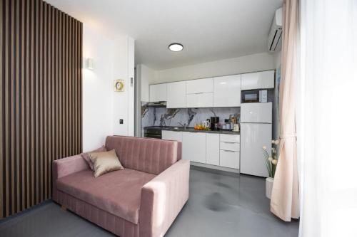 Apartment in Okrug Gornji with sea view, air conditioning, WiFi, washing machine 5049-2