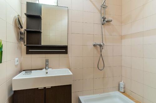 4179 - AB Verdi Villa de Gracia Apartment
