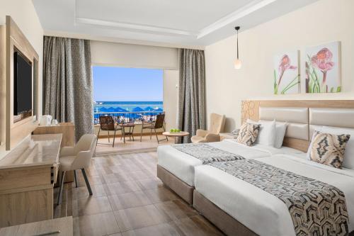 Pickalbatros Dana Beach Resort - Aqua Park — Sea view
