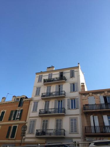 Croisette Luxury Retreat