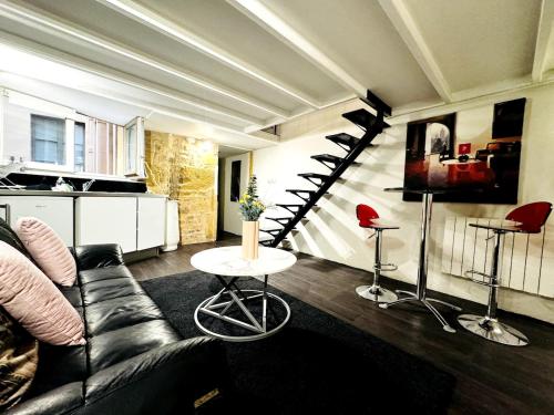 Loge - 1 Chambre - Vieux Lyon