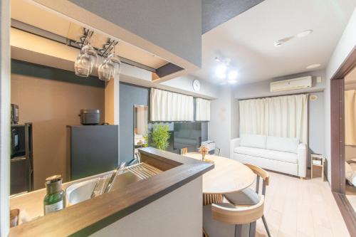 Sun Court Heiwa-dori 1001