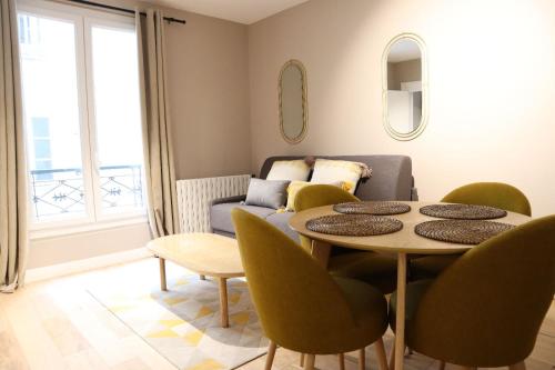Parisian Charm 1-Bedroom Apartment near Les Invalides