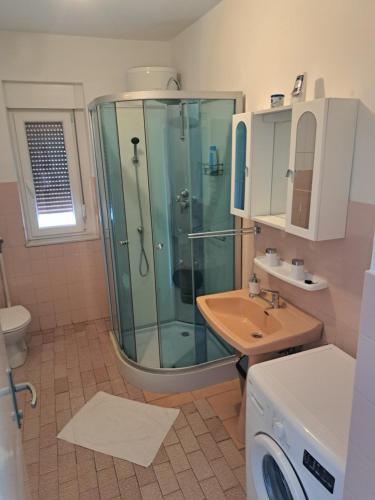 Kupatilo u objektu Apartman Francesca