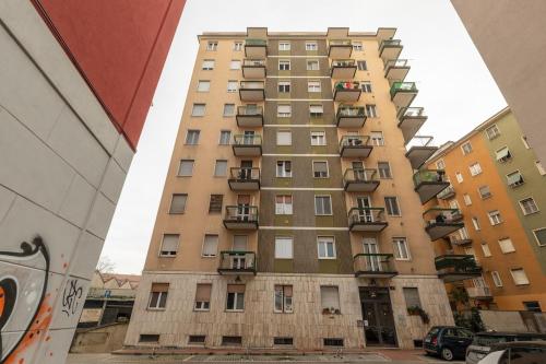 BDC - Tender 2Bdr apartment at Navigli area
