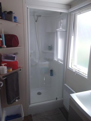 Mobil-home grand confort proche de la mer
