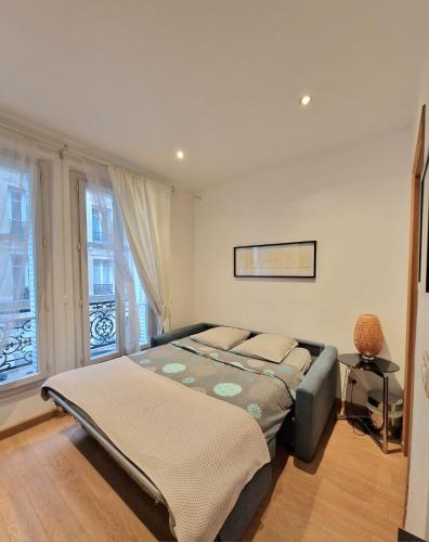 A deux pas de l'Arc de Triomphe Studio tout équipé