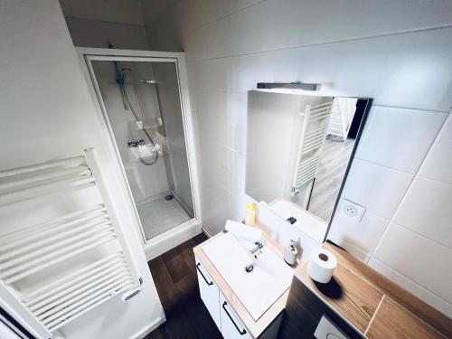 Montchat - 1 Bedroom - Montchat