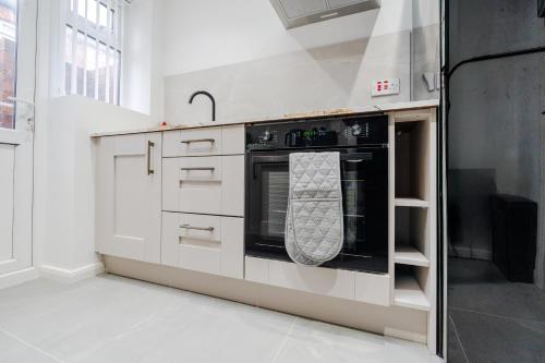 Anfield 3 Mins Superfast WiFi Washer SofaBed photo 5