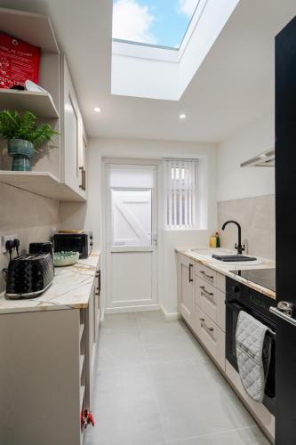 Anfield 3 Mins Superfast WiFi Washer SofaBed photo 17