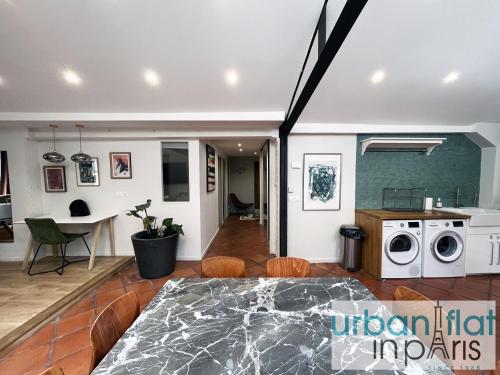 UrbanFlat 161 - Grand Appartement Central Rue de Paradis
