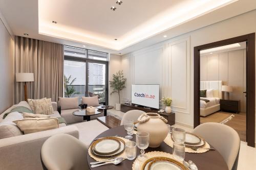 Boutique 1BHK at Nobles Tower By Czechin