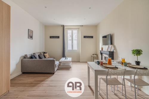 La ReyHome T2 rénové proche Gare et centre-ville