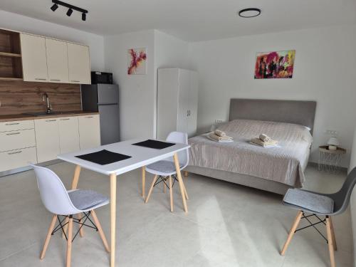 Natalija Studio Adriatic