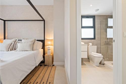 Garden Apt. Aranya - Pool, Gym and Co-Working Space