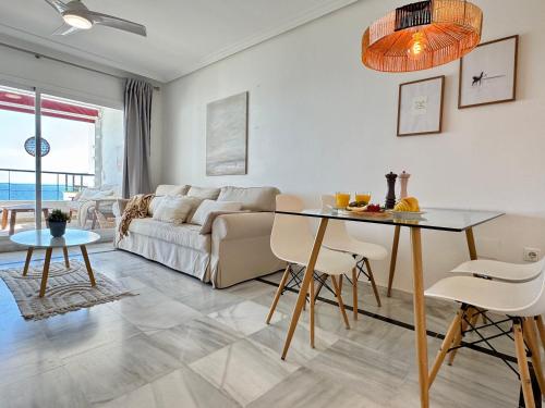 Apartamento en primera línea de playa en Benalmadena