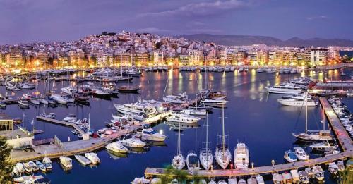 Piraeus City Center Apartment Port & Metro Dimotiko theatro
