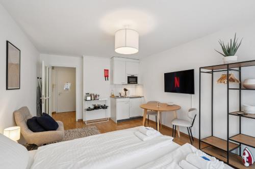 City studio - Crown 22