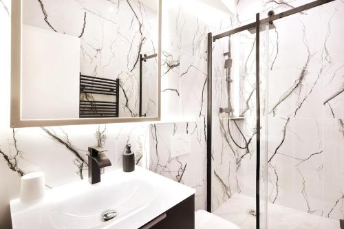 Stylish flat - Center of Paris Eurostar walkable