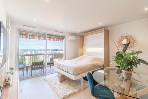 Cozy studio - air conditioning & terrace with sea view