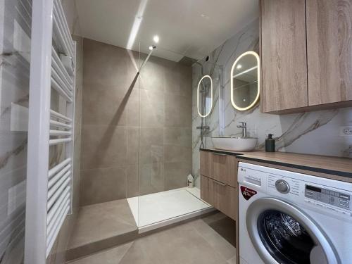 Cozy studio - air conditioning & terrace with sea view