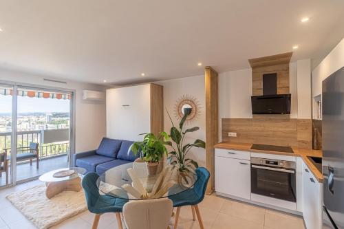 Cozy studio - air conditioning & terrace with sea view