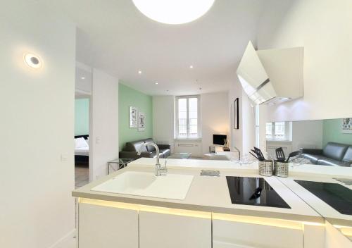 Viva Riviera 33 rue Hoche photo 13