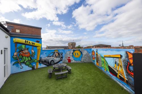 Foto East Village Belfast 1