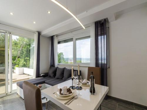House Linda 2