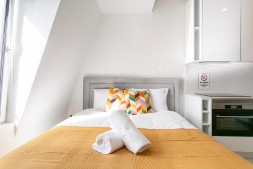 Lisbon Prime Studio Modern and Central