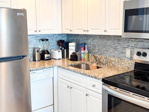 Amazing Oceanfront Home HS 4th Floor photo 10