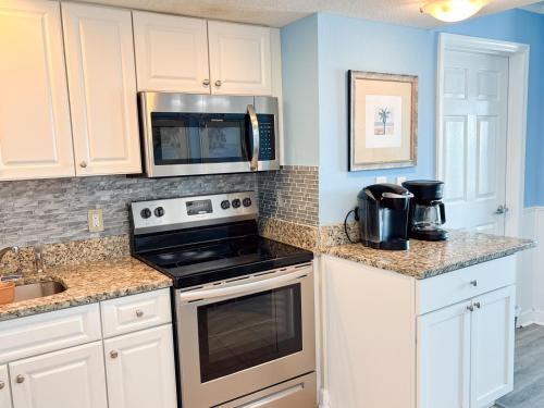Amazing Oceanfront Home HS 4th Floor photo 4