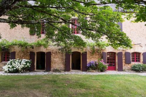 Historic Manor In The Heart Of Périgord Noir