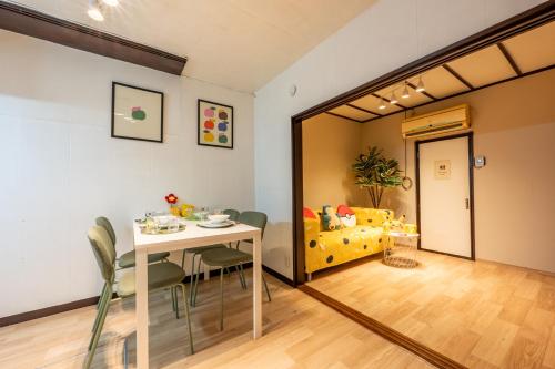 Enjoy Inn Osaka