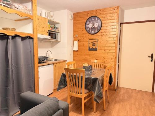 3-bedroom 4 people Ski Spa Pool Hammam Sauna Jacuzzi