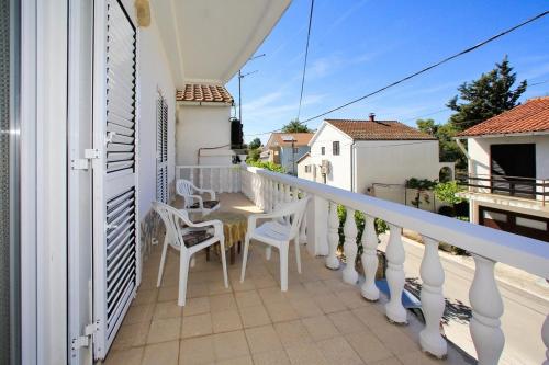 Apartments by the sea Bibinje, Zadar - 25132