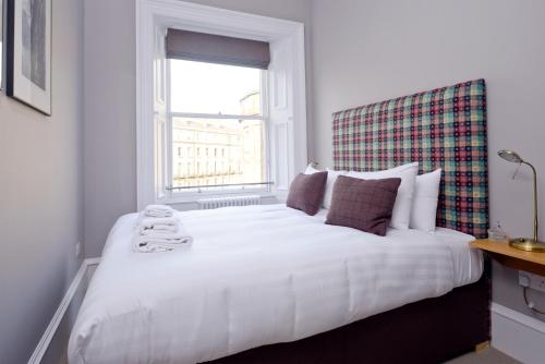 Destiny Scotland - Distillers House photo 51