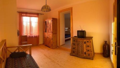 Byurakan Boutique Art-Hotel