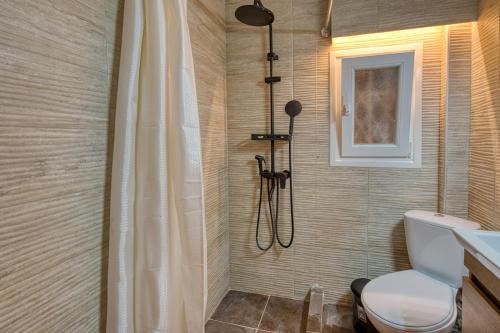 Thermaic Gulf Breeze Apartment - Sleeps 4 by ΜΡS