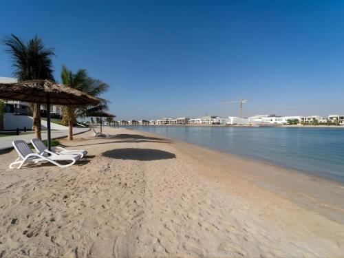 Livin' Holidays - 3BR - Family Friendly Townhouse w Private Pool