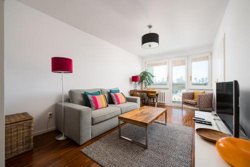Czerniakowska Quantic Apartment by BookingHost